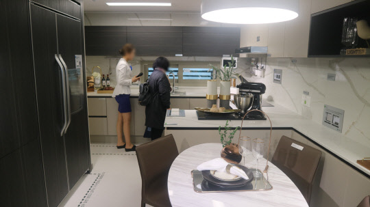 꿈의숲 한신더휴 전용면적 75㎡ 유니트. <이상현 기자>